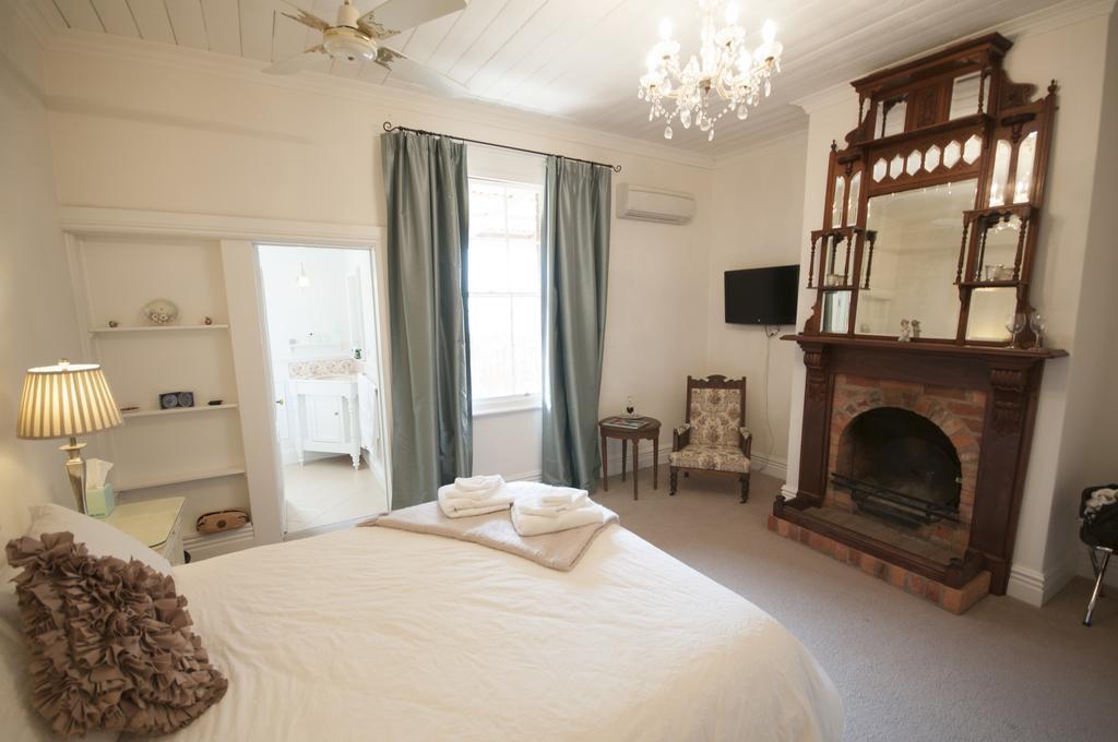 The Graces Beechworth Bed & Breakfast Exterior photo